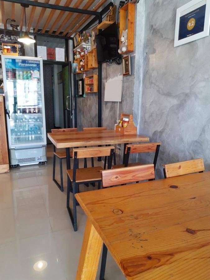 Baankhuninn Urt Airport Surat Thani Ngoại thất bức ảnh